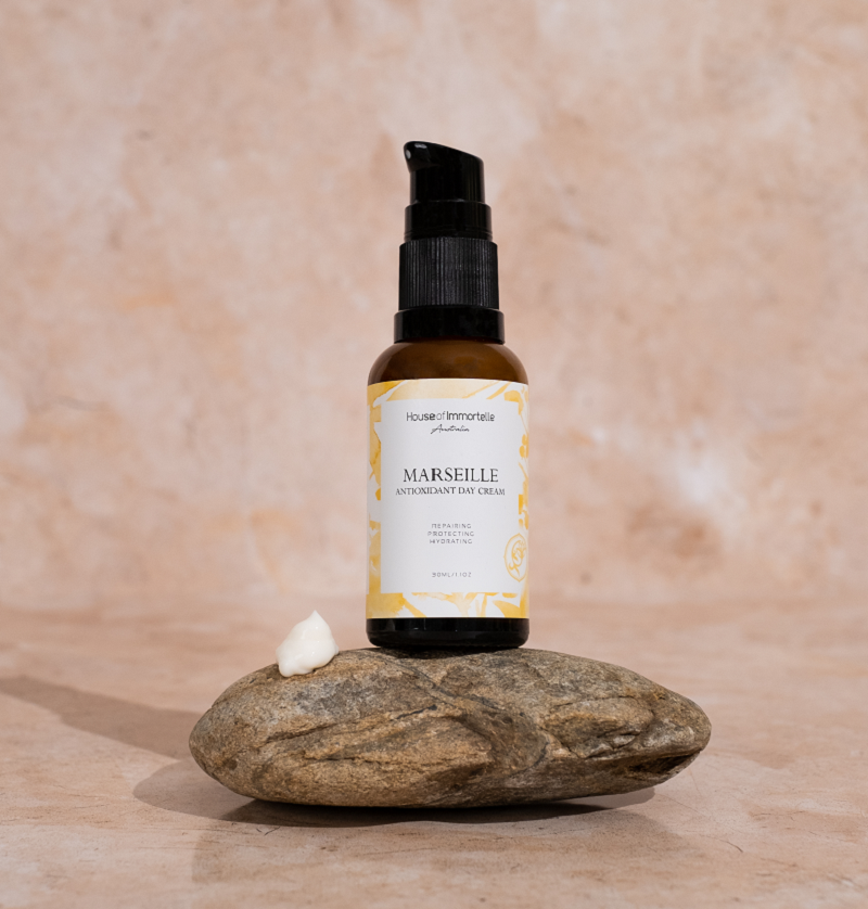 House of Immortelle Marseille Antioxidant Day Cream in a sleek jar, formulated with powerful antioxidants to protect and nourish the skin throughout the day. This lightweight cream hydrates, smooths, and shields the skin from environmental stressors, leaving a fresh, glowing complexion