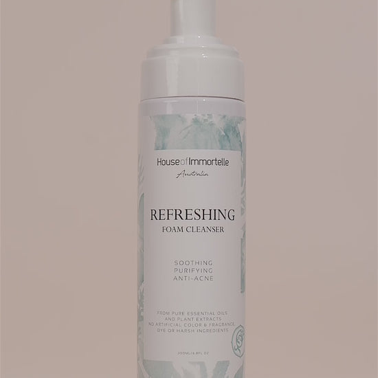 A luxurious refreshing foam cleanser by House of Immortelle, designed to deeply cleanse the skin. The airy foam gently removes impurities, leaving the skin feeling fresh, soft, and revitalized. Packaged in an elegant bottle, it blends natural ingredients for a soothing skincare experience